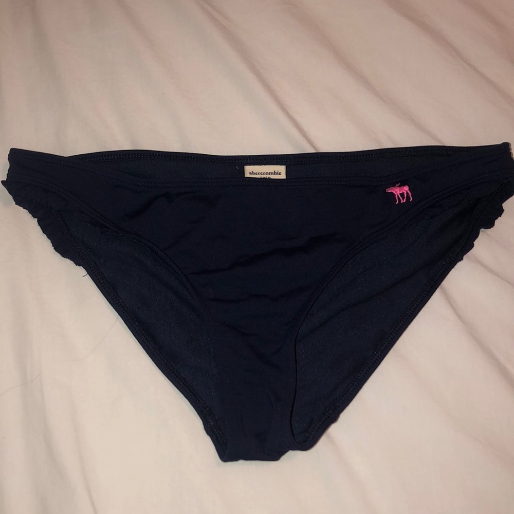 Swimsuit bottoms